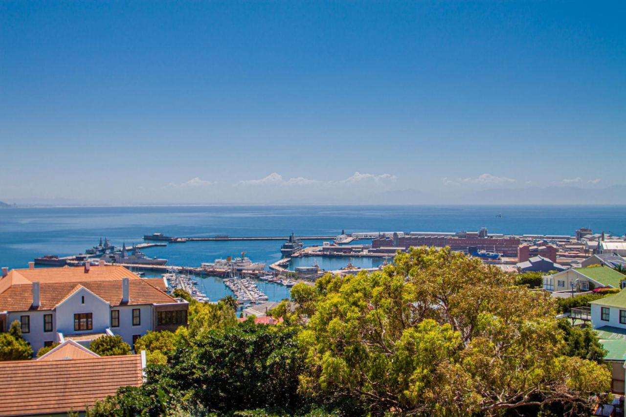 Hotel A Boat House Simonʼs Town Exterior foto